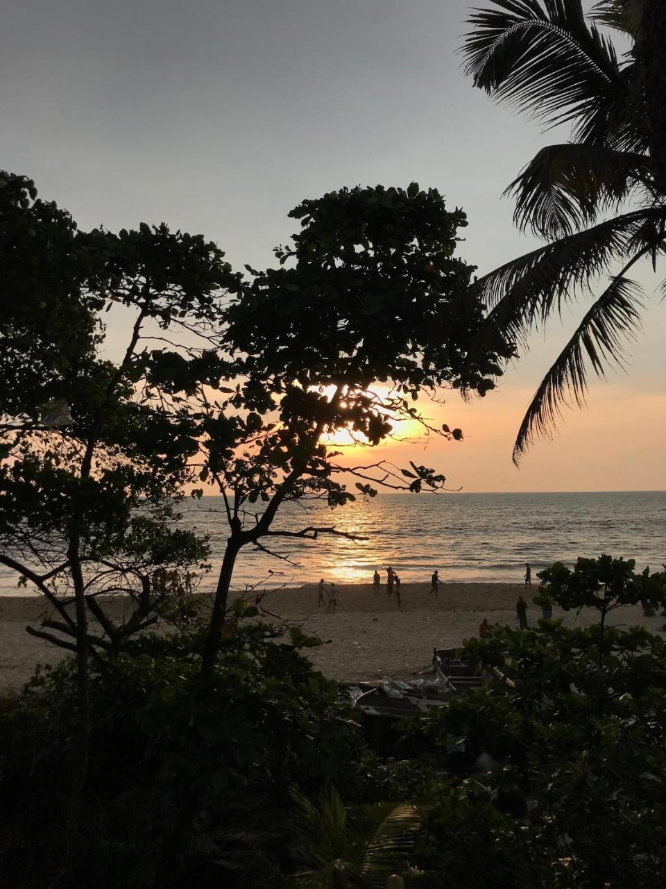 Neela Waters - Beach Home Alappuzha Kültér fotó